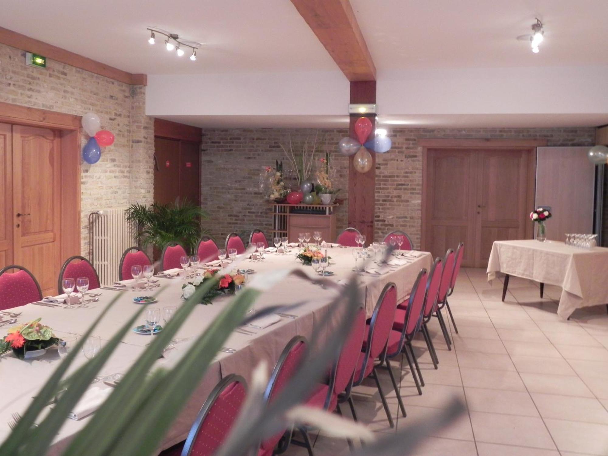 ברגו Hotel - Restaurant Au Tonnelier מראה חיצוני תמונה