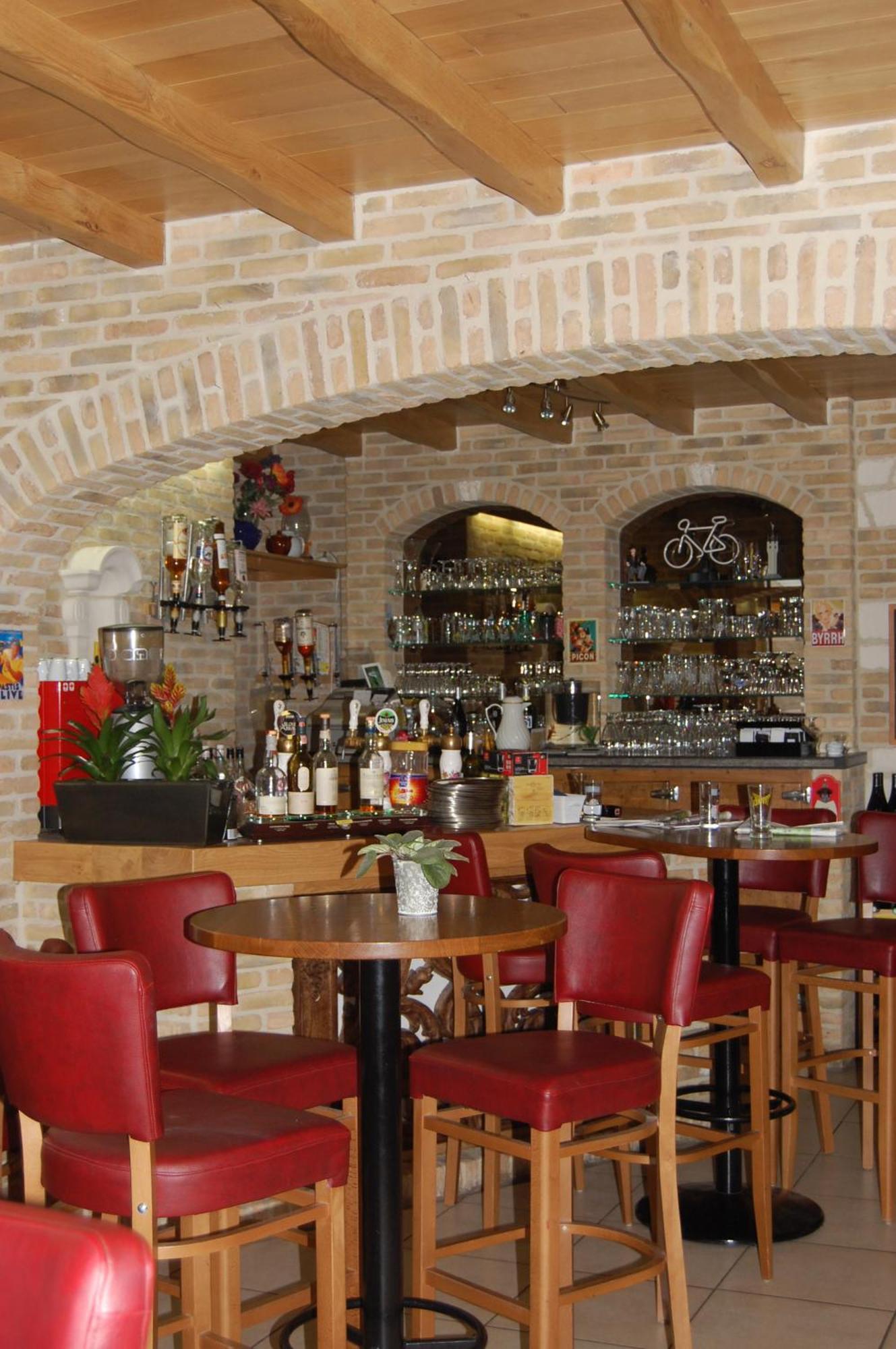 ברגו Hotel - Restaurant Au Tonnelier מראה חיצוני תמונה