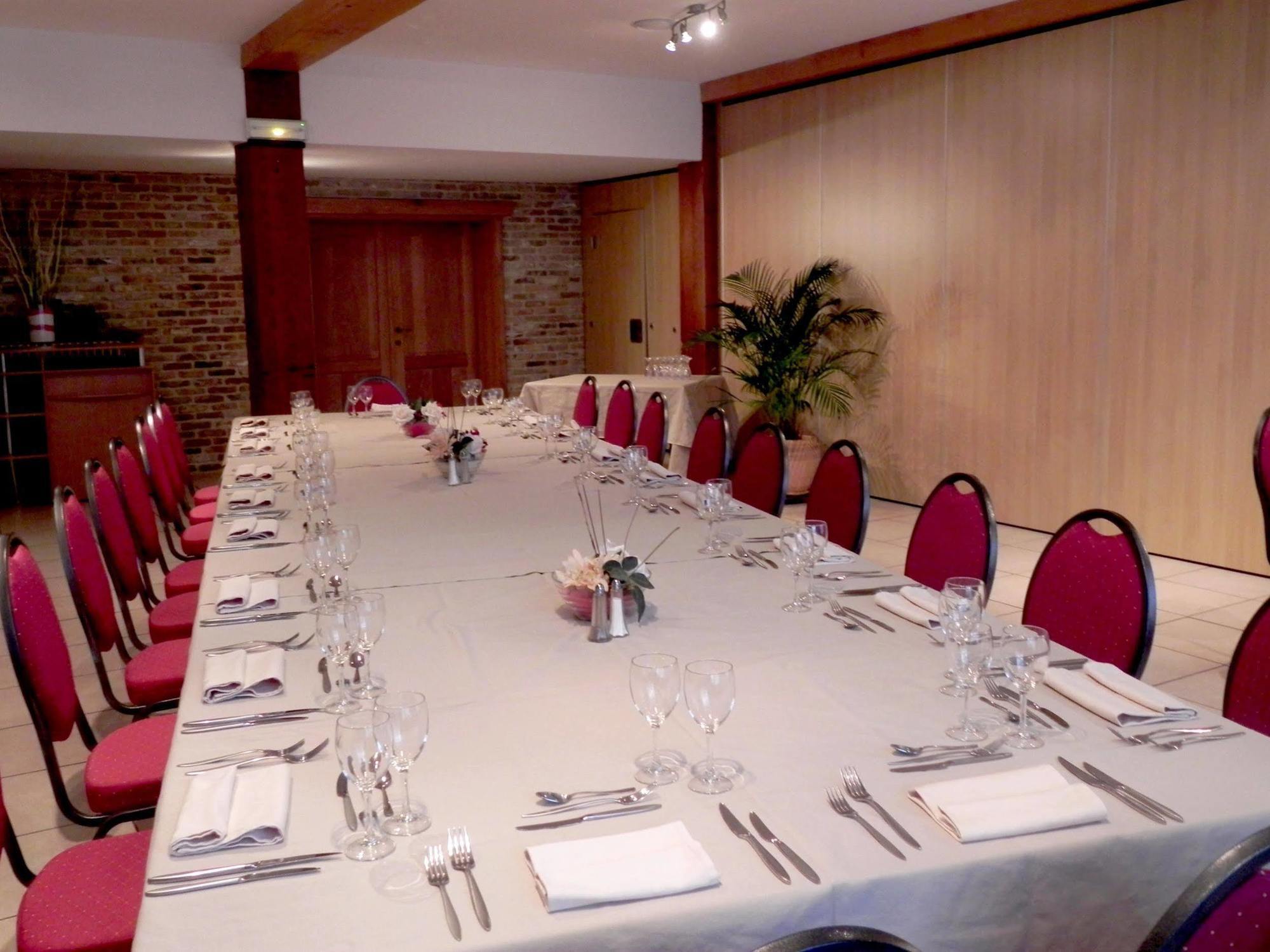 ברגו Hotel - Restaurant Au Tonnelier מראה חיצוני תמונה